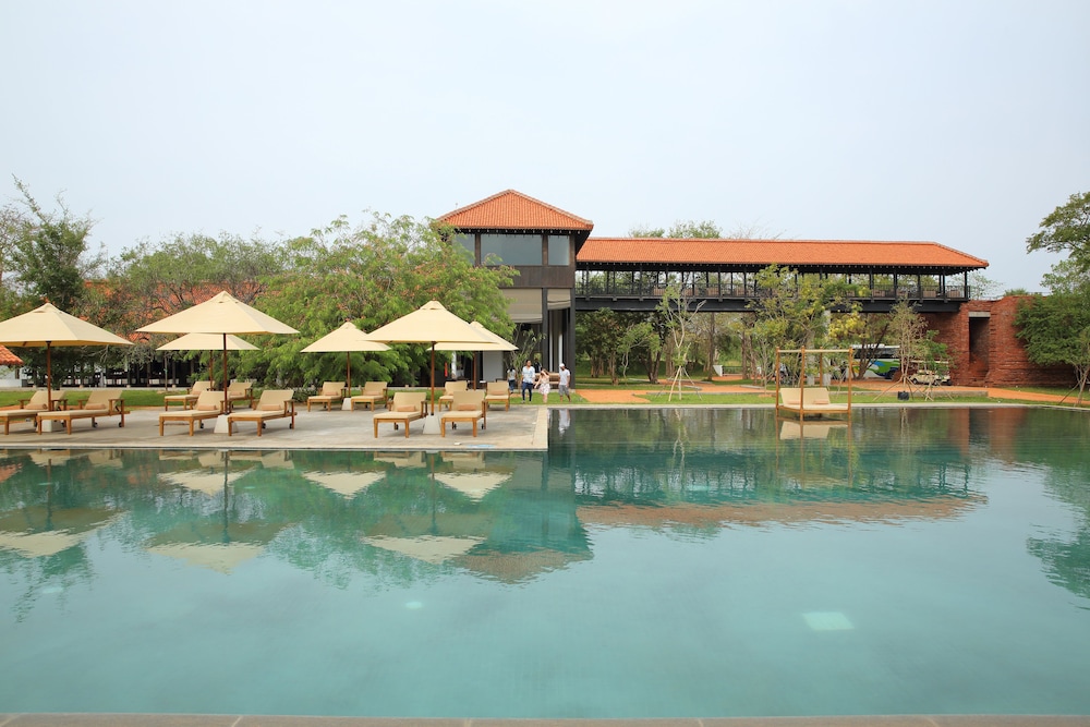 Sigiriya Jungles 2/50