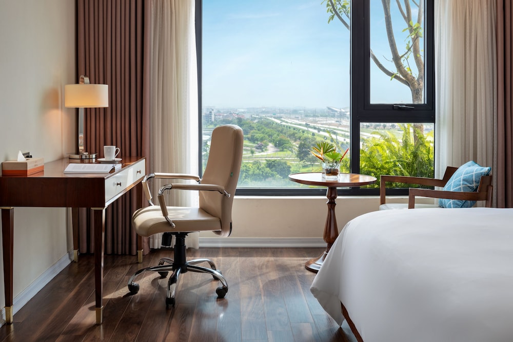 Ravatel Luxury Hotel Bac Giang 14/50