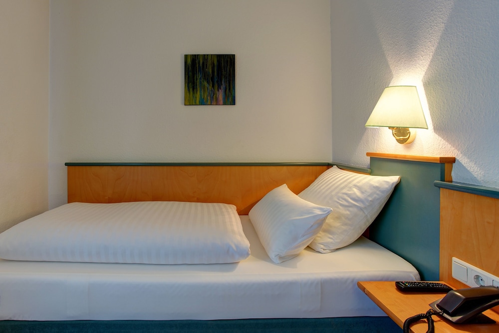 Hotel Ambassador Duesseldorf 16/26