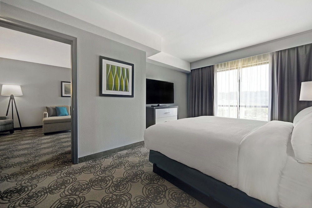 Four Points By Sheraton Birmingham Homewood