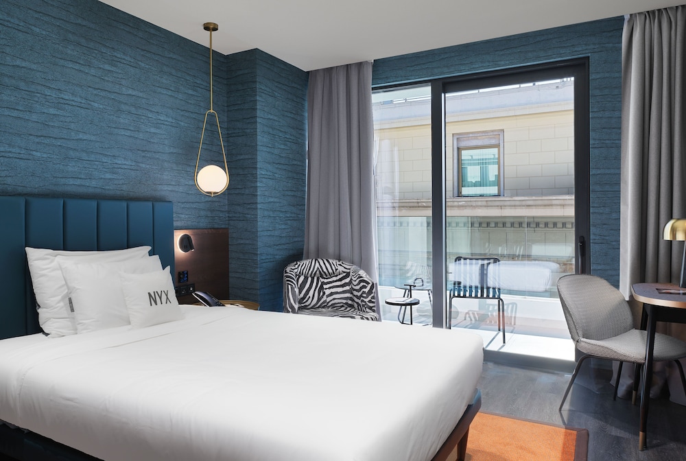 Heaven, Suite, King Bed, Acropolis View, Sofa, Lounge Access