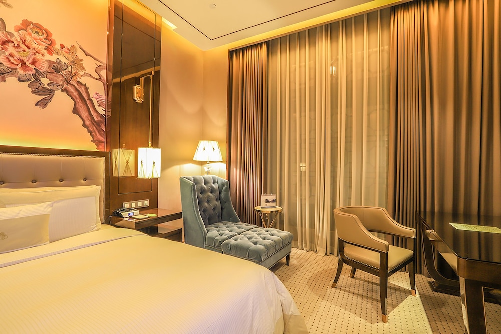 Royal Garden Hotel Shanghai 18/50