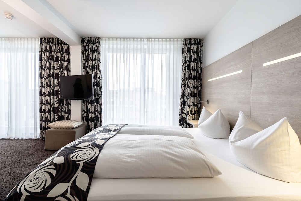 Hotel Demas City 17/72