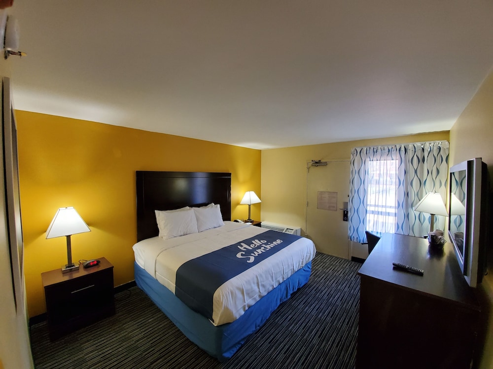 Days Inn by Wyndham Atlanta/Southlake/Morrow 6/36