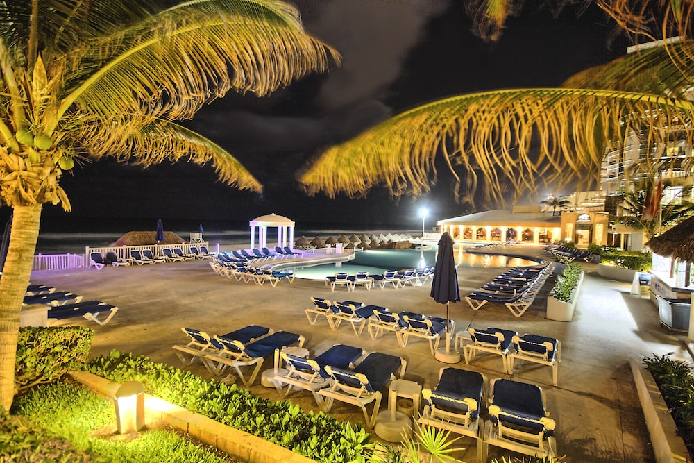 Golden Parnassus All Inclusive Resort & Spa - Adults Only 71/74