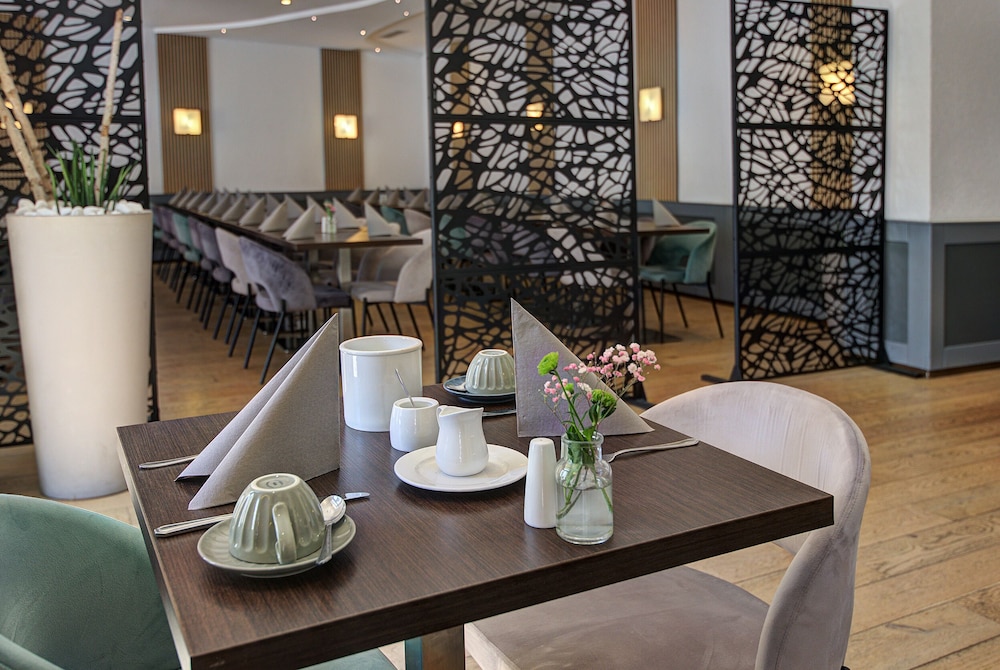 Waldhotel Wandlitz 38/57