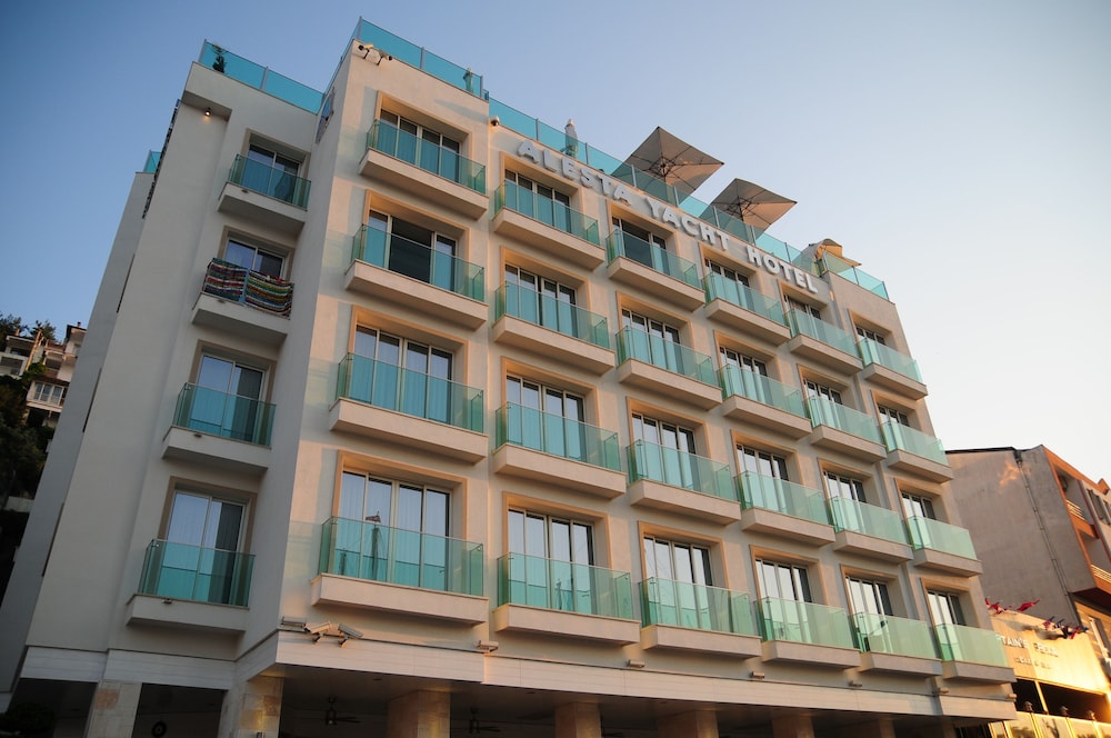 Alesta Yacht Hotel in FETHIYE