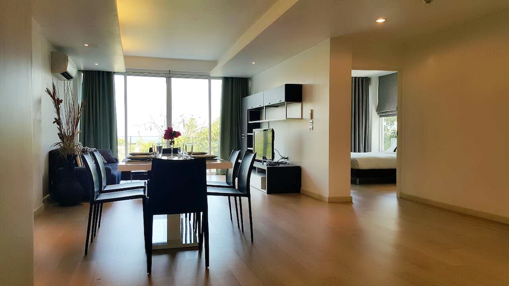 Chan Residence Hua Hin 4/12