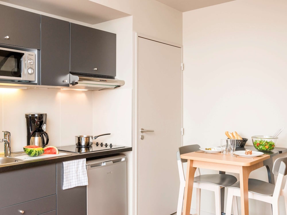 Aparthotel Adagio Access Paris Massy Gare Tgv 66/69