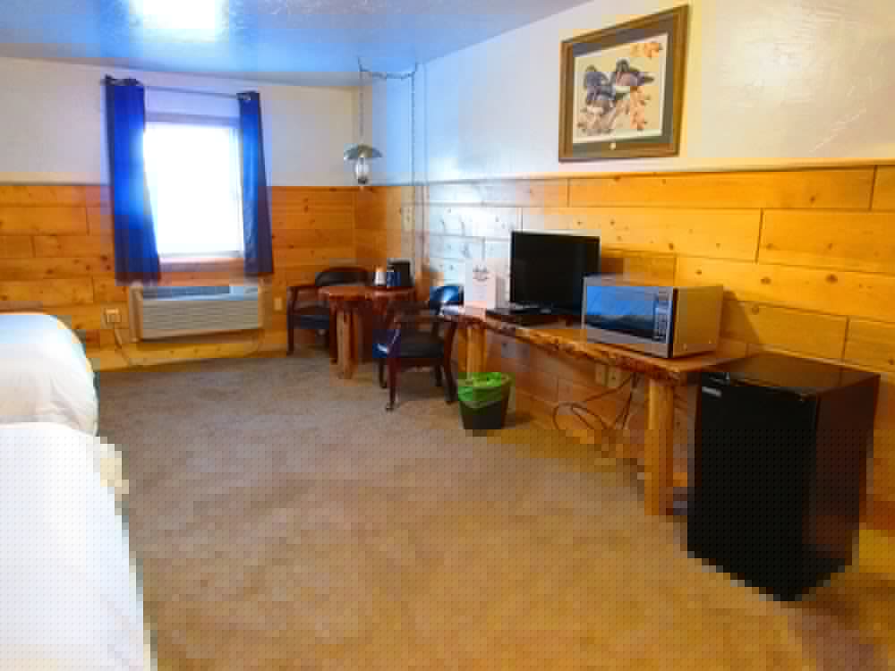 Chinook Winds Motel 49/76