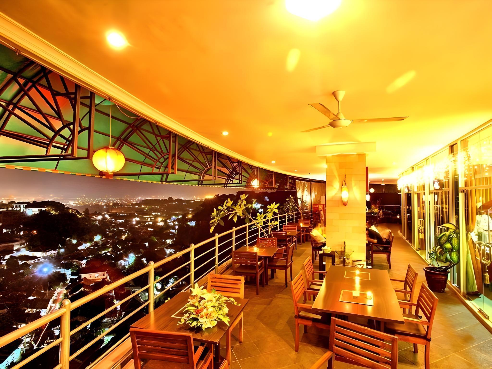 Hotel Candiview Semarang 4/33