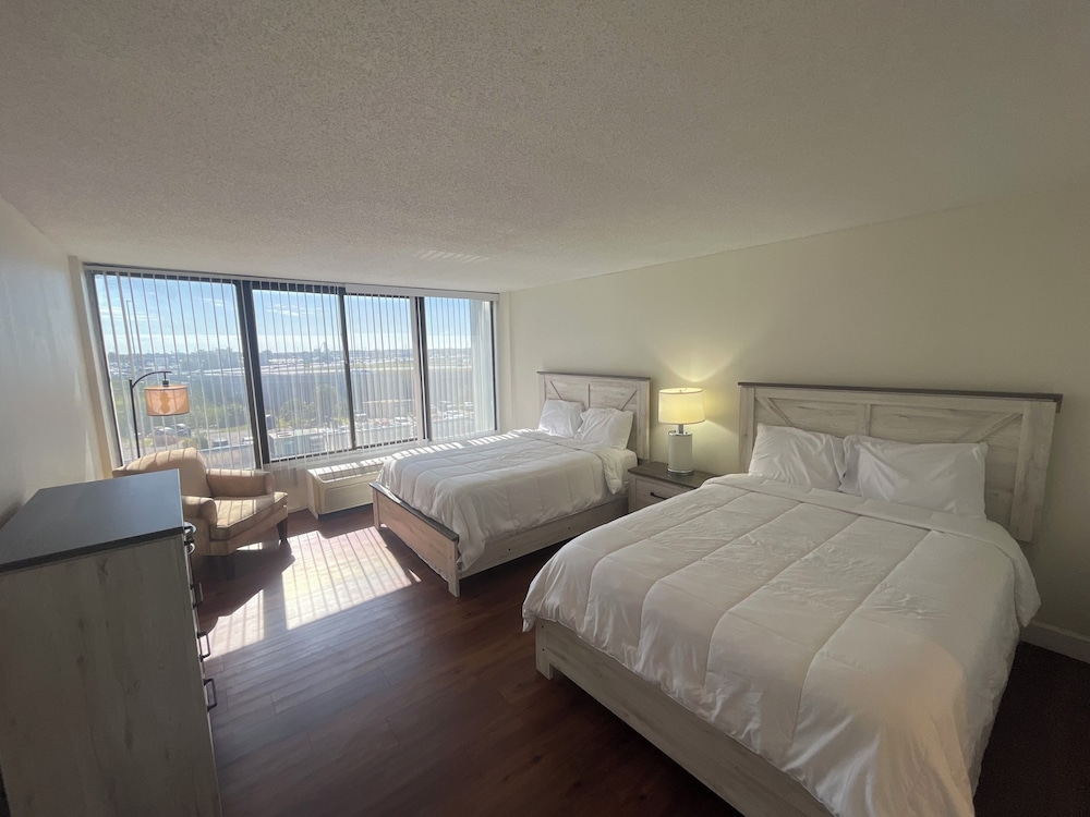 The View Hotel, Trademark Collection by Wyndham 12/42