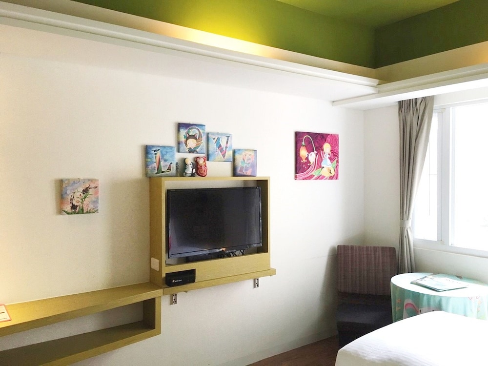 JIA JIA PAPERSUN APARTMENT 52/69