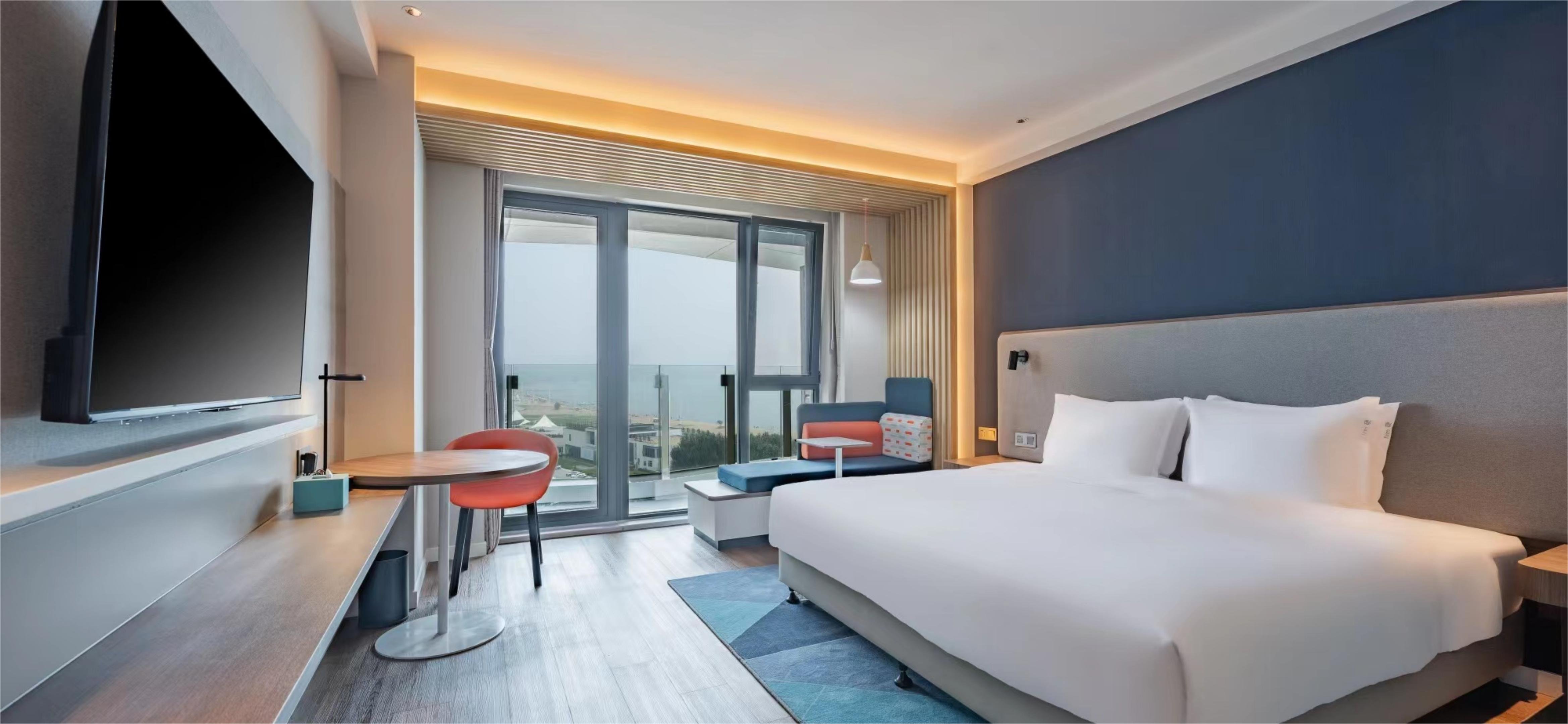 Standard, King Bed, Sea View, Extra Floor Space