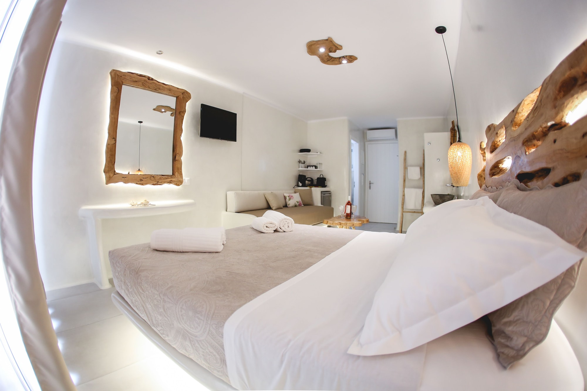 DELUXE, STUDIO, SUITE, SEA VIEW, HOT TUB