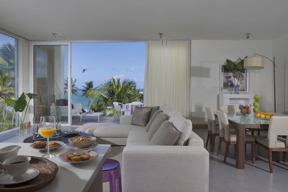 Ultravioleta Boutique Residences 33/47
