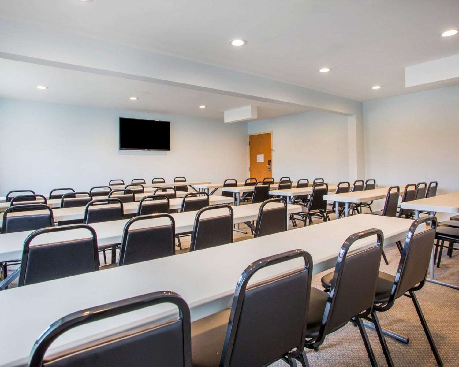 Quality Inn and Suites North Polaris 12/18