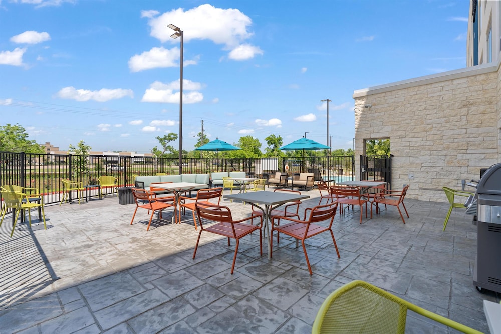 Hampton Inn by Hilton Wharton 30/40