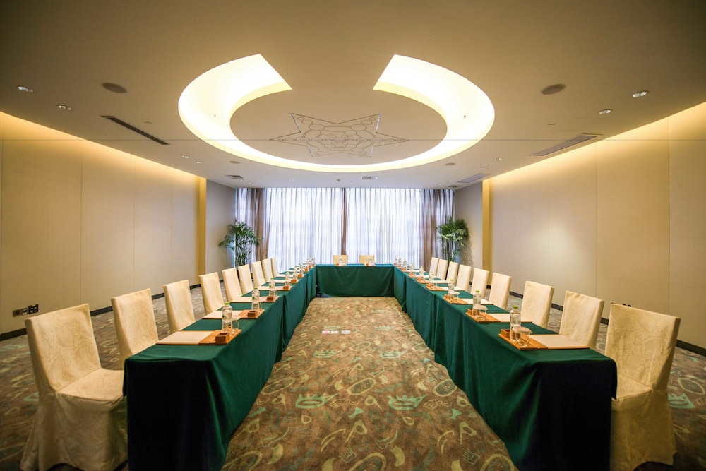 Maya Gleetour Hotel Wuhan OCT 43/50