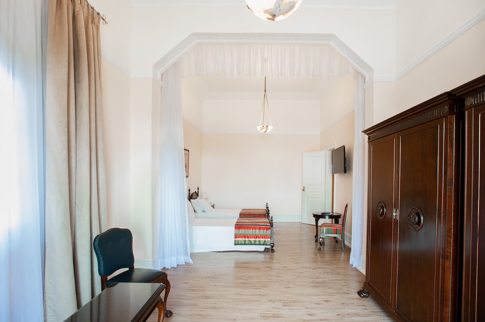 Palace Hotel 52/71