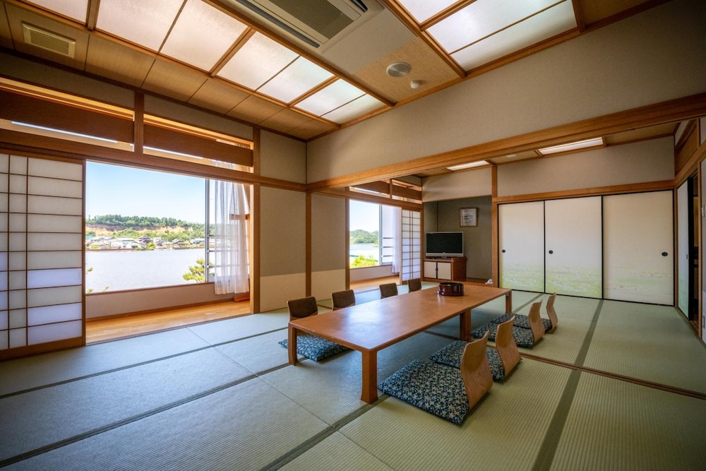 Awara Kitagata Onsen Kohanso Hana Yurari 22/29
