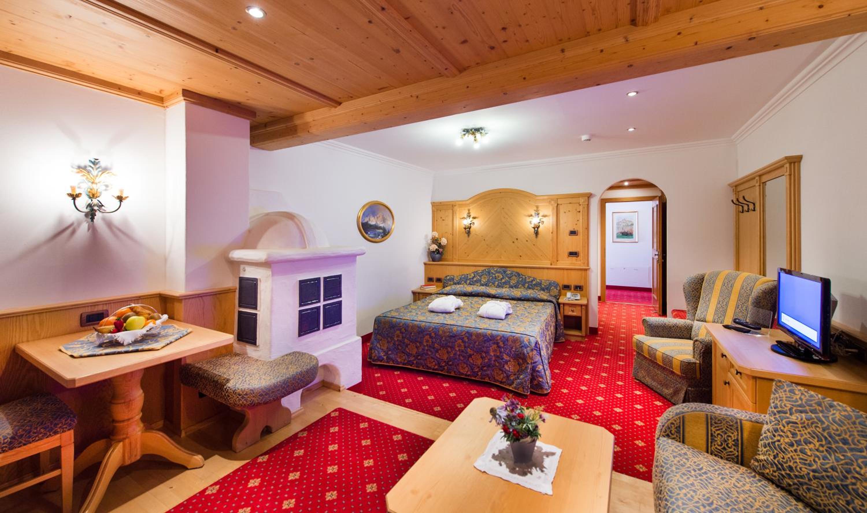 ALPEN HOTEL CORONA 36/58
