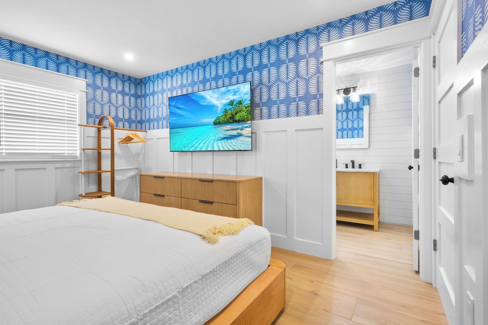 Tropic Isle Beach Resort 18/68