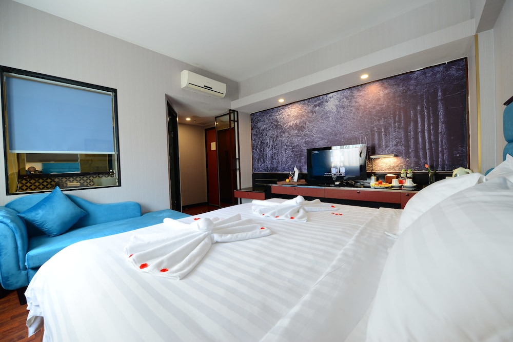 JaCosmo Hotel and Spa 16/50