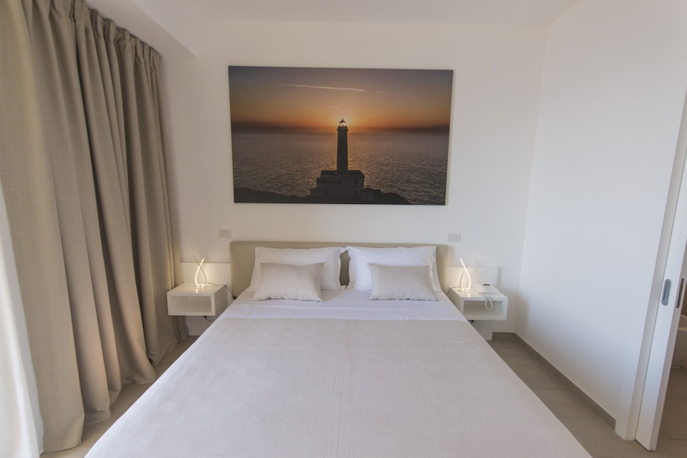 EST HOTEL 28/65