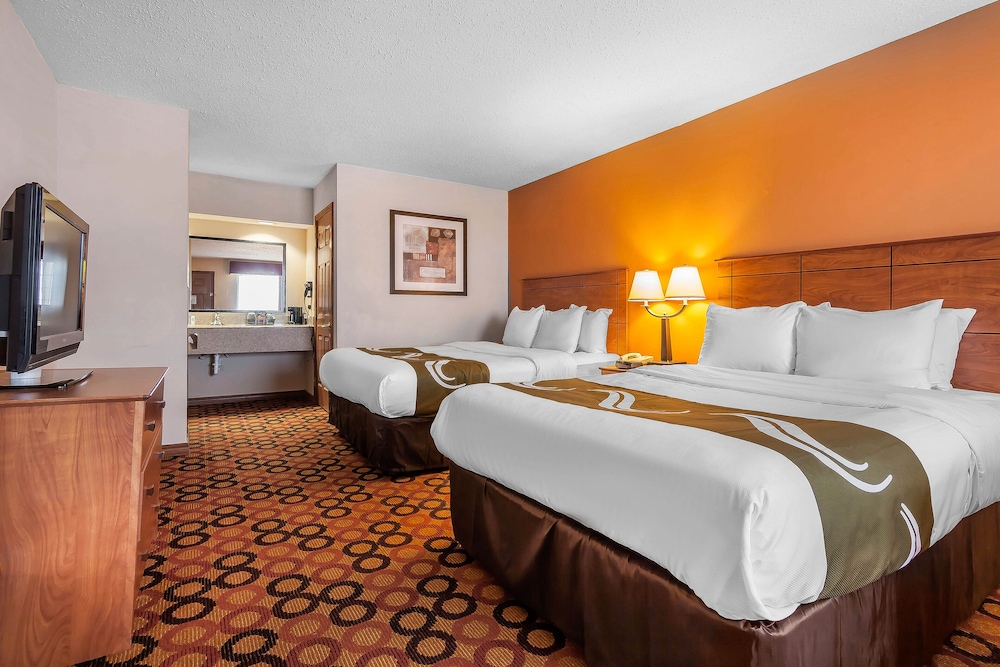 Quality Inn & Suites Owasso US-169 14/45