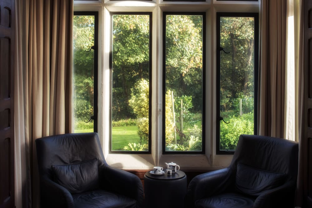 Penrhiw Hotel 35/50