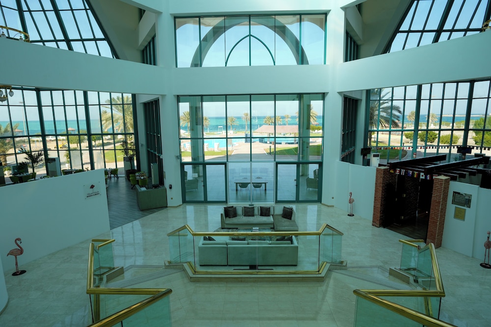 Mirfa Hotel 40/69