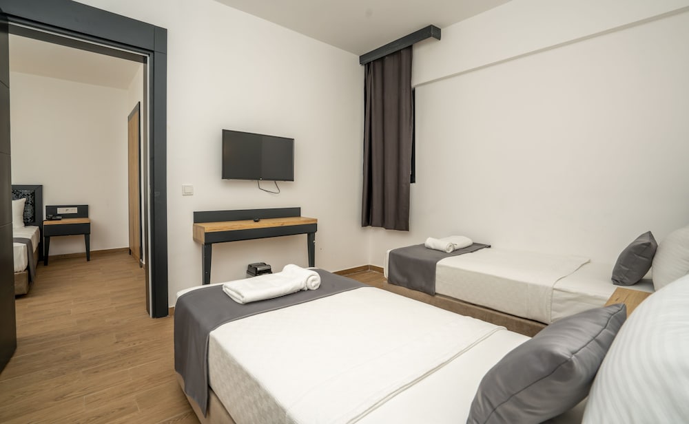 Marmaris Kensington Green 16/43