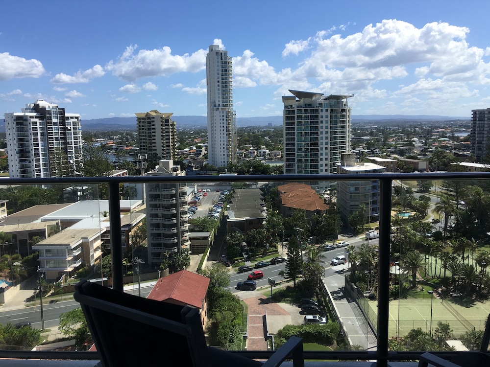 The Penthouses 15/27