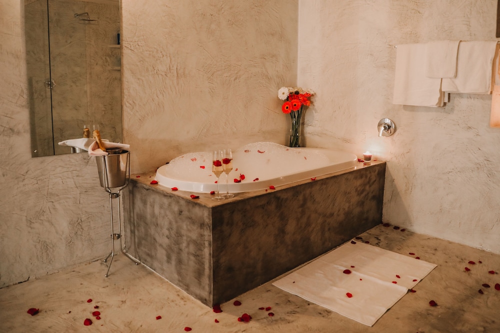 Giardino Boutique Hotel 59/61