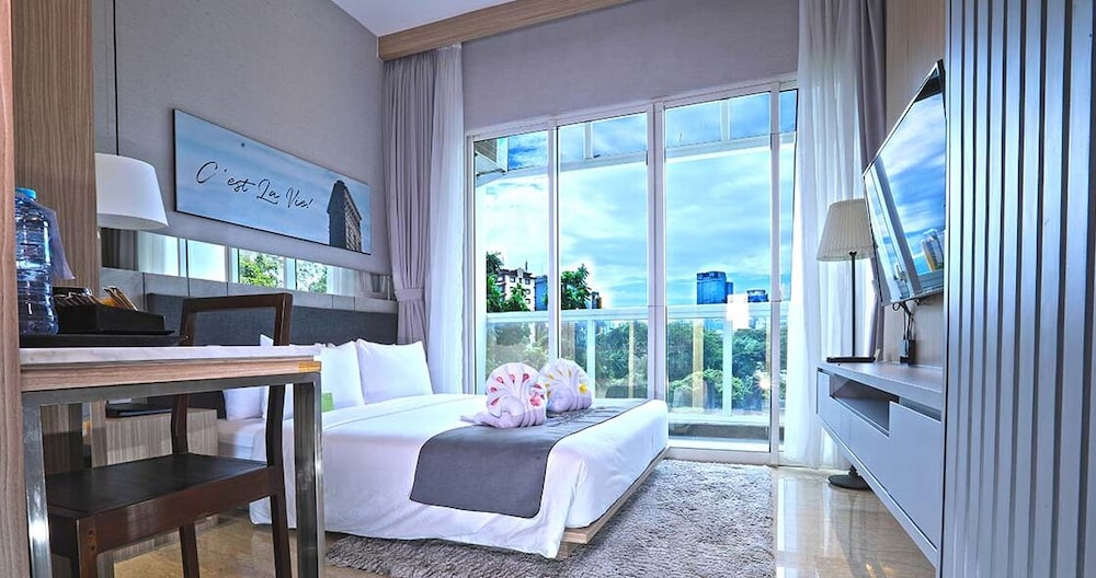 Menteng Park Exclusive Emerald 45/68