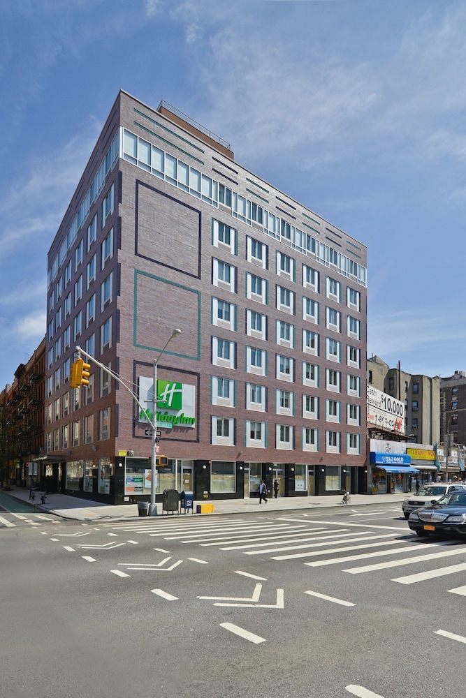Holiday Inn Lower East Side 5/45