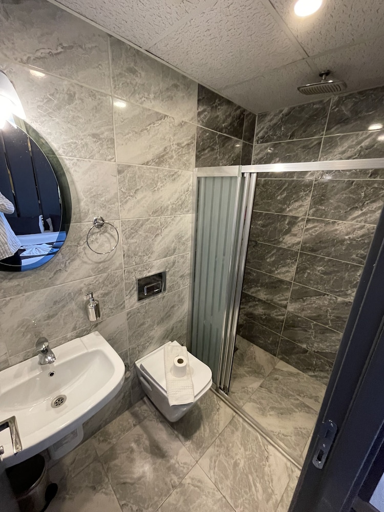 New Taksim Hotel 67/70