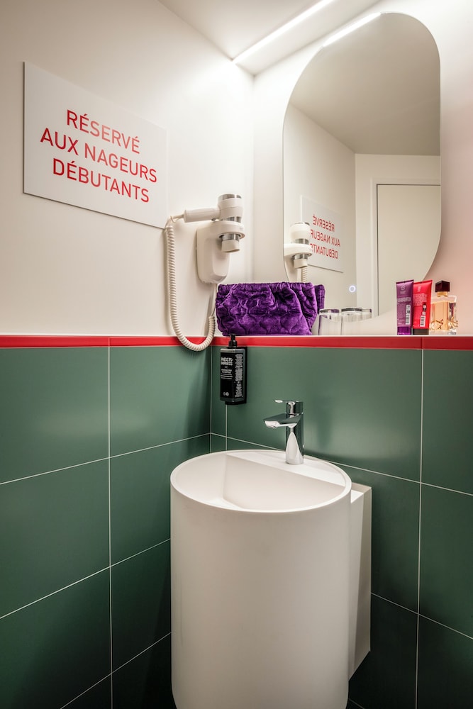 Ibis Styles Colombes Paris Ouest 79/82