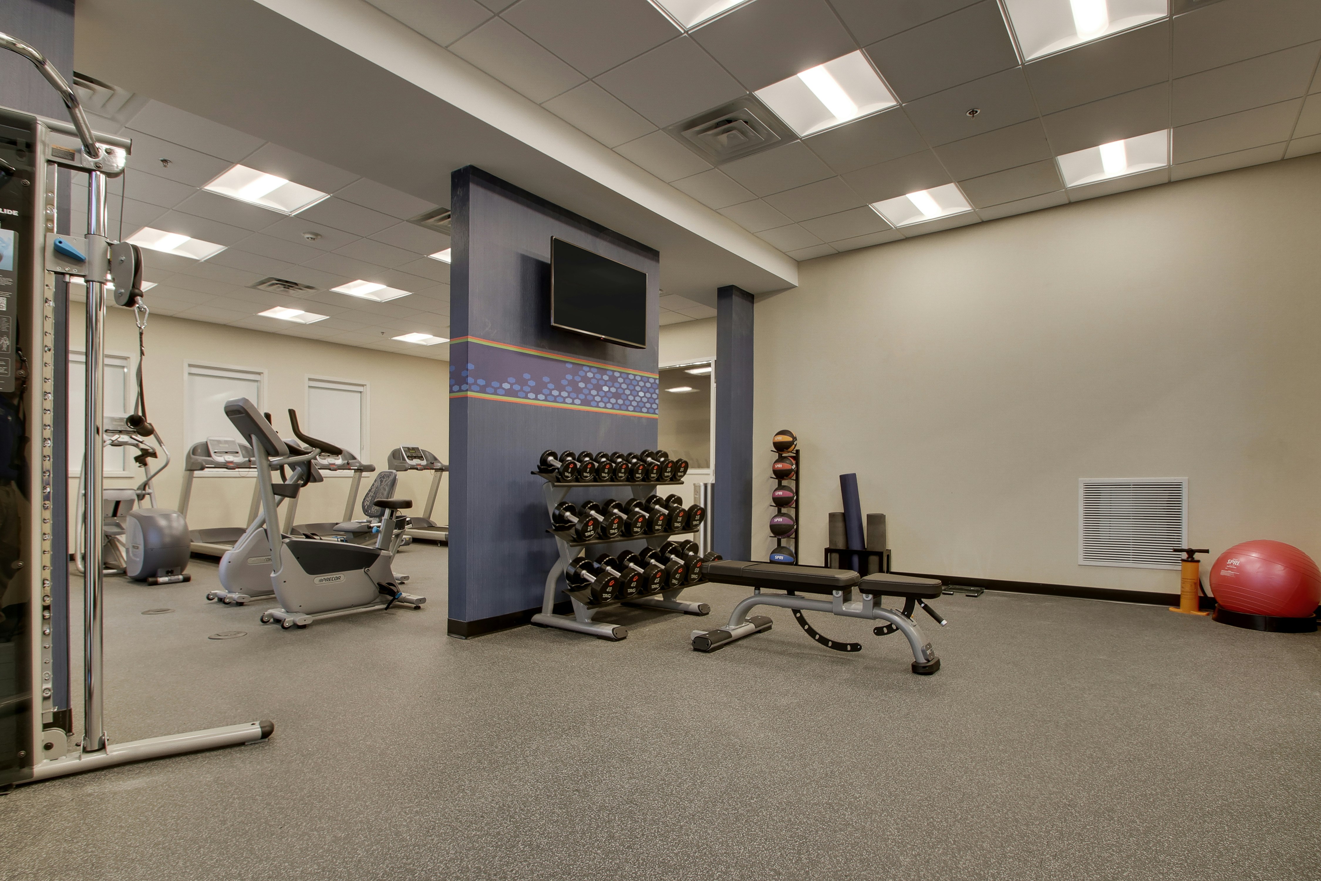 Hampton Inn Suites Knightdale Nc 30/56