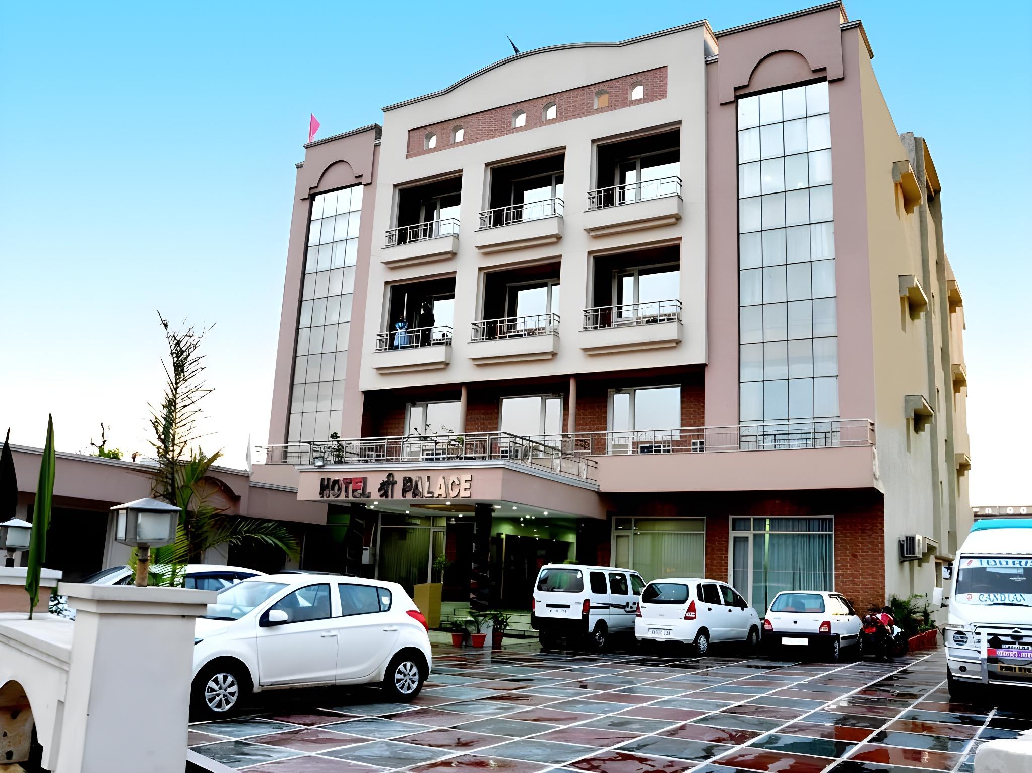 Hotel Shree Palace 43/45