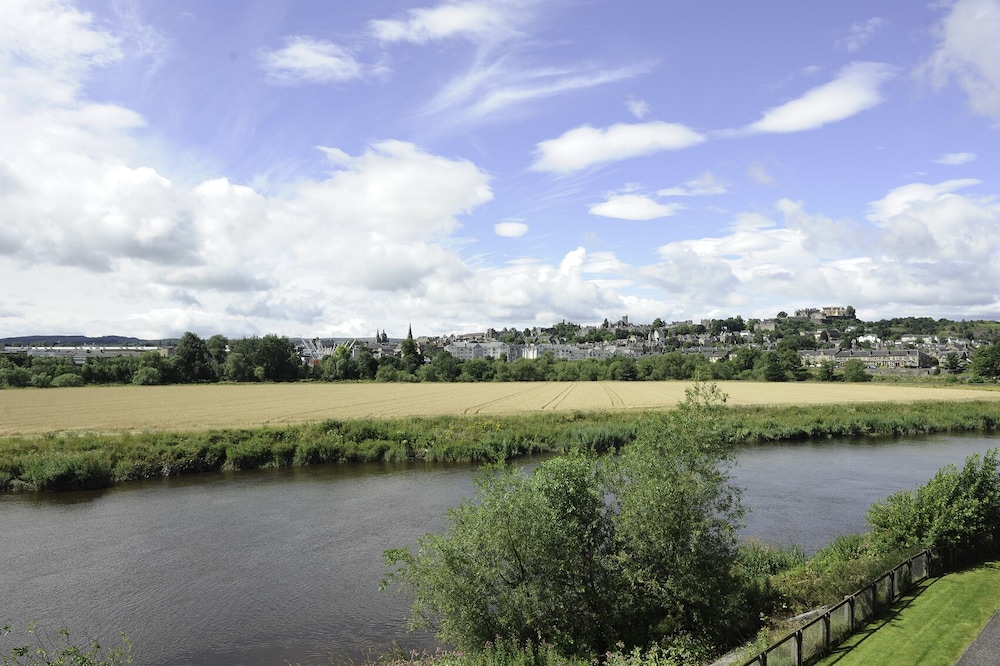 Stirling Luxury Apartments 27/30