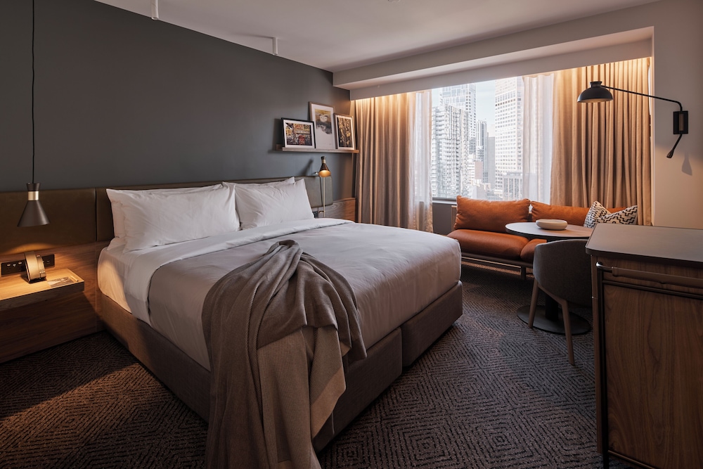 Rydges Melbourne 9/50