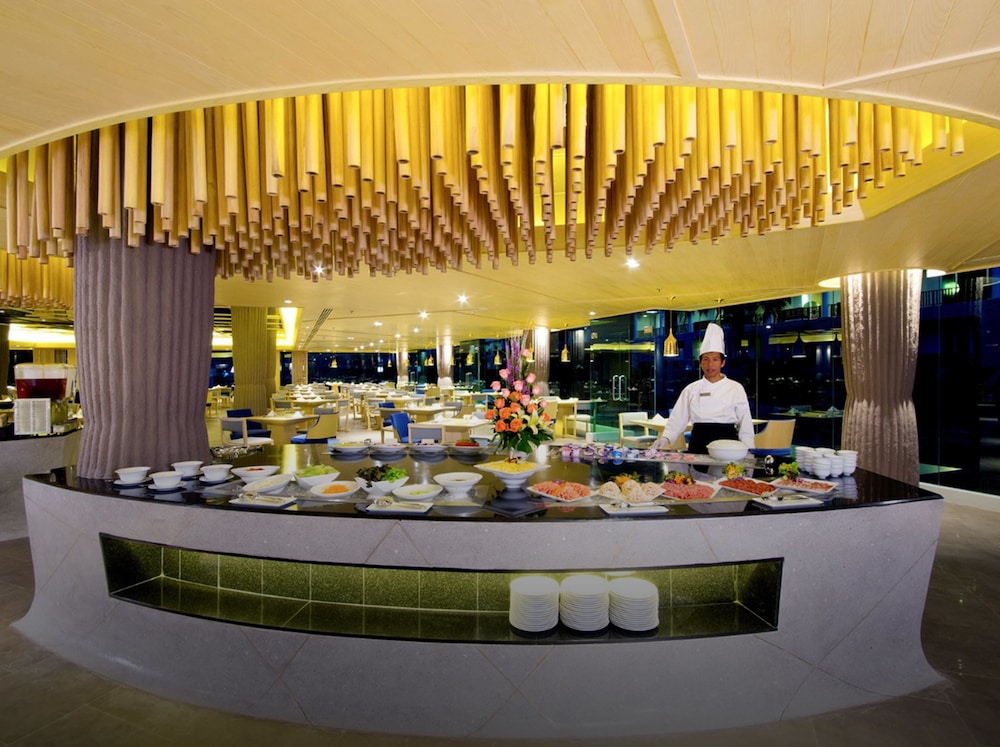 Graceland Khaolak Beach Resort 35/50