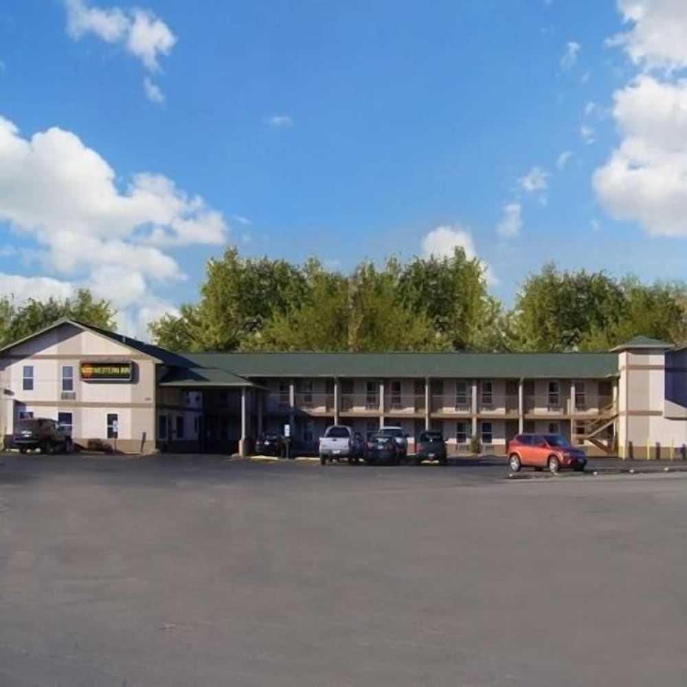 First Western Inn Caseyville 45/48