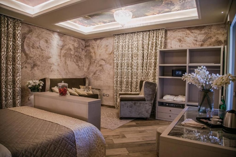 Villa Pascucci 24/42