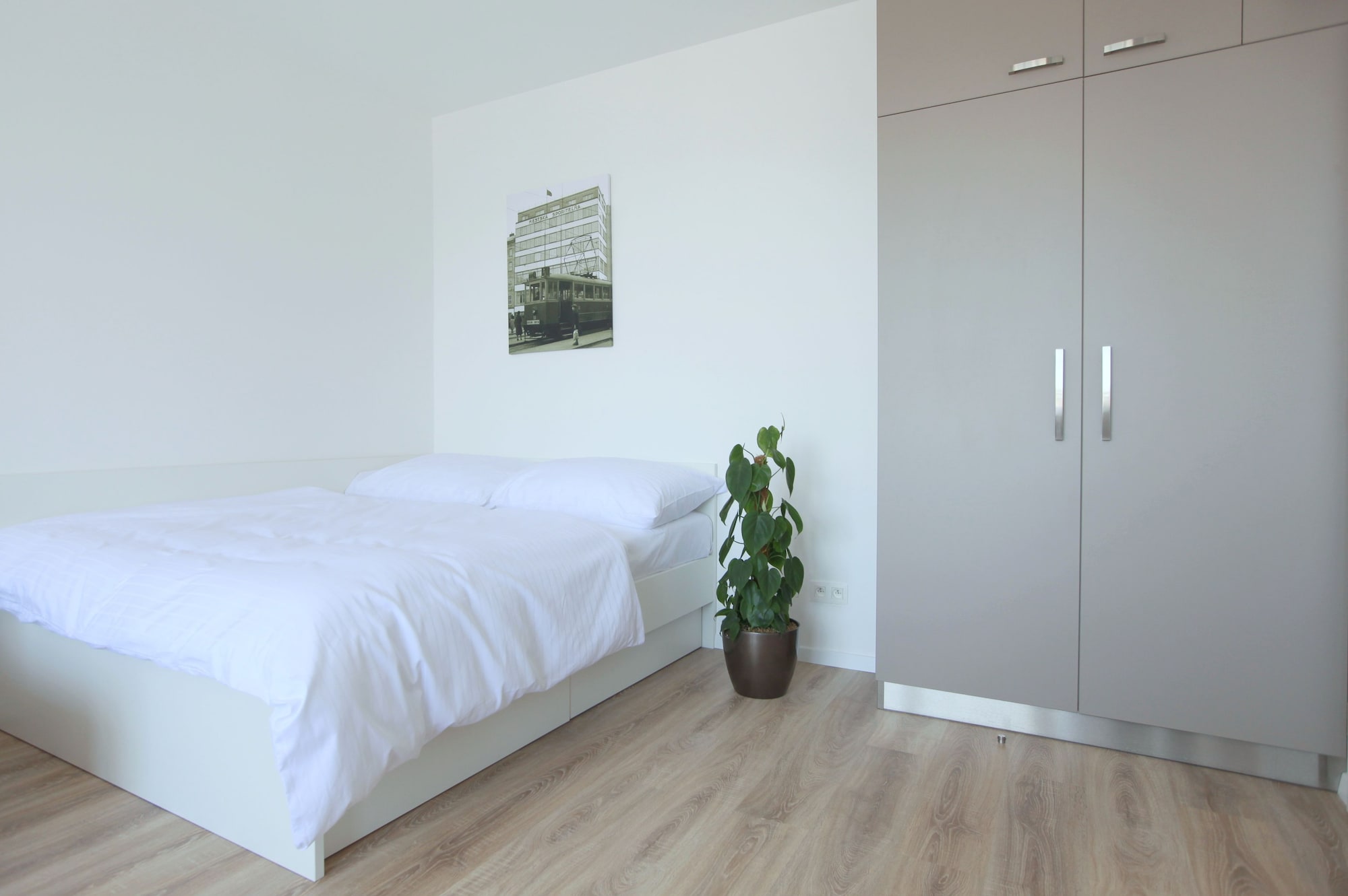 2 BEDROOMS, APARTMENT, BALCONY