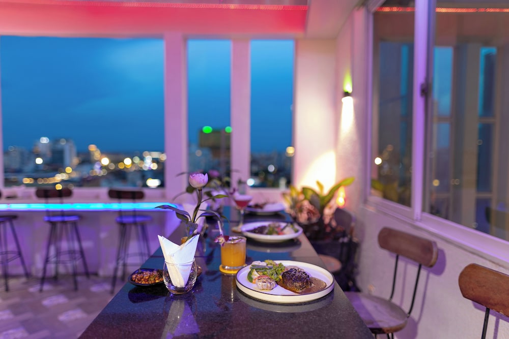 Phnom Penh Katari Hotel 56/73