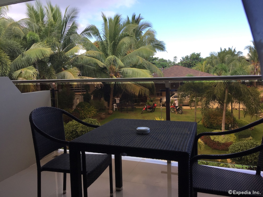 Alona Golden Palm Resort 17/47