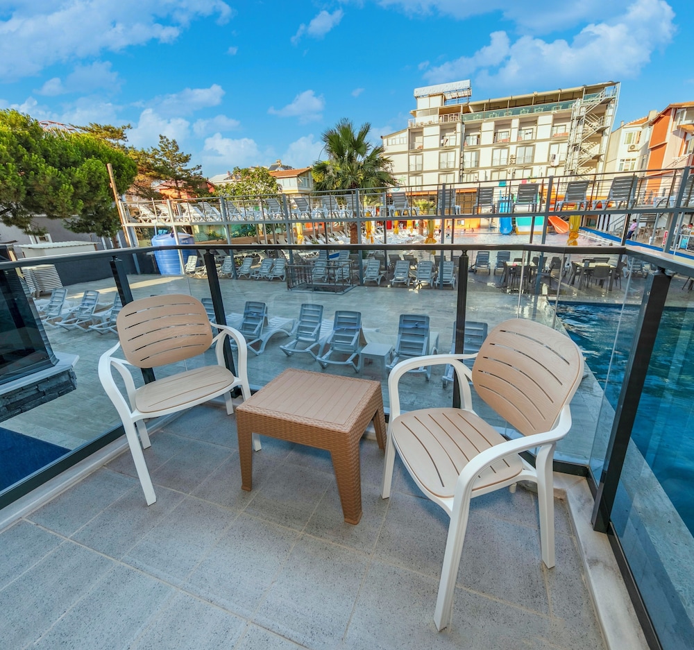 Ozkaptan Aqua Otel 28/49